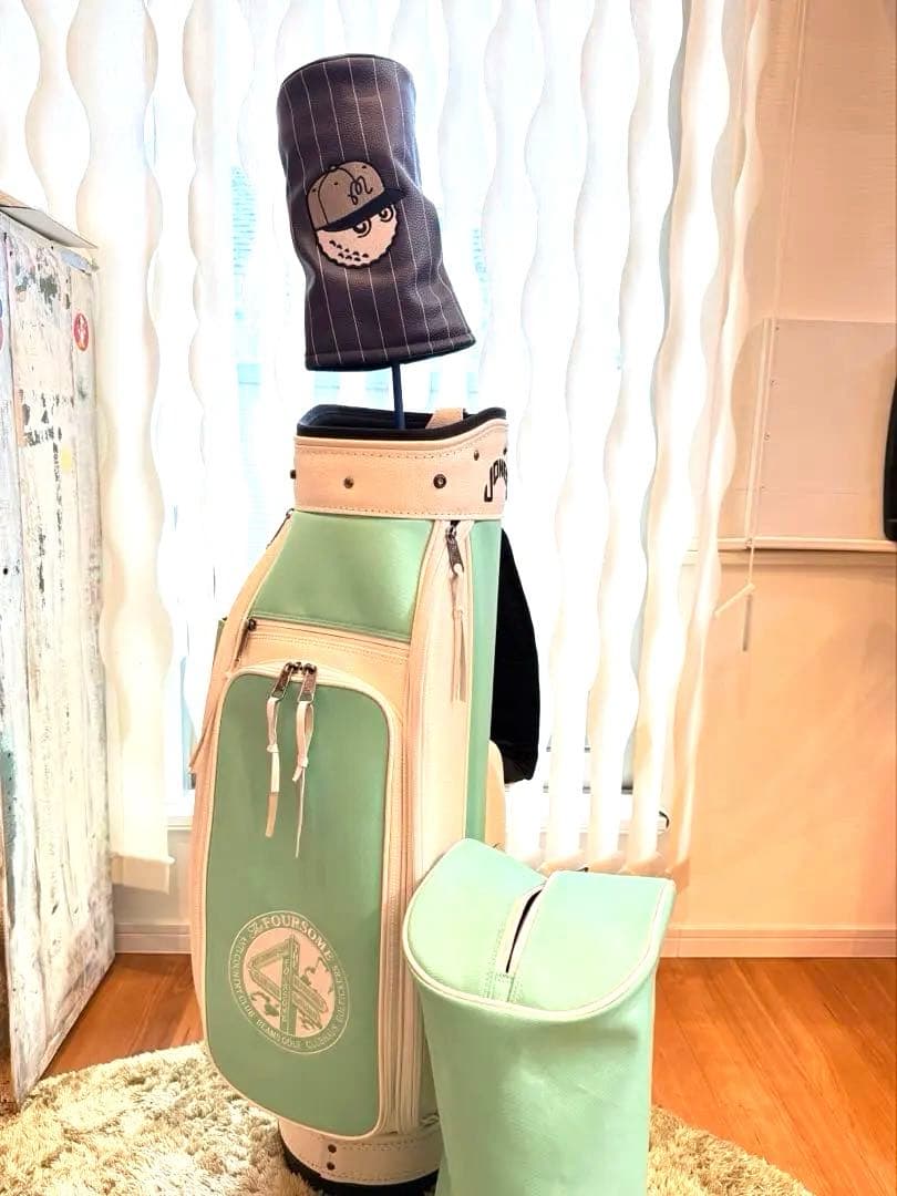FOURSOME CLUBHAUS × BEAMS GOLF キャディバッグ