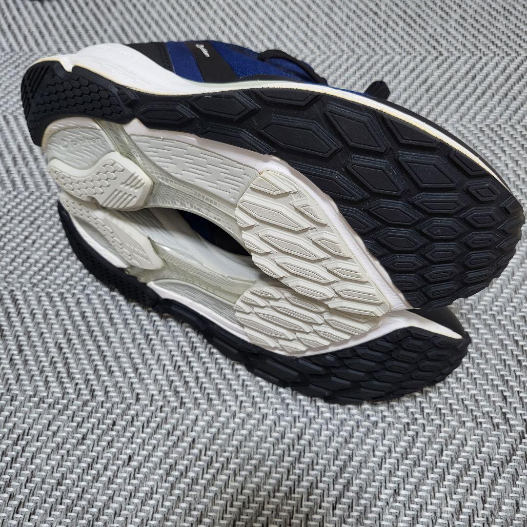 ファイテン　スニーカー新品値下げ