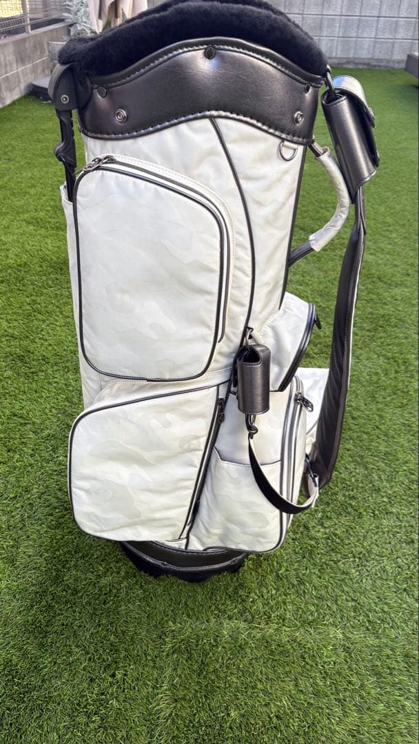 MARK & LONA ゴルフバッグ スタンド付き ホワイト
