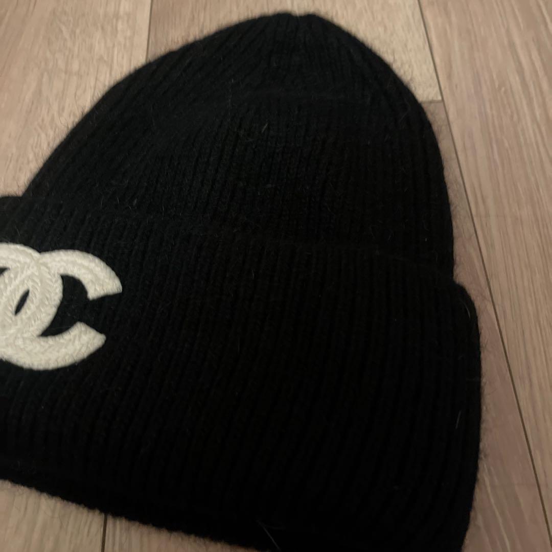 ノベルティ　CHANELニット帽黒