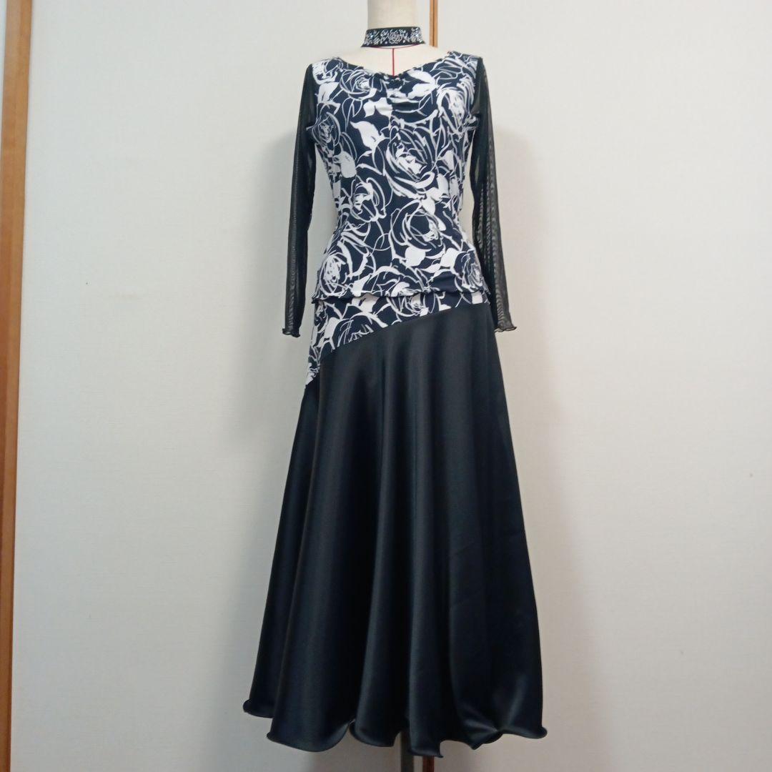 お値下げ　ハンドメイド　黒白　社交ダンス　セットアップ　トップス　スカート