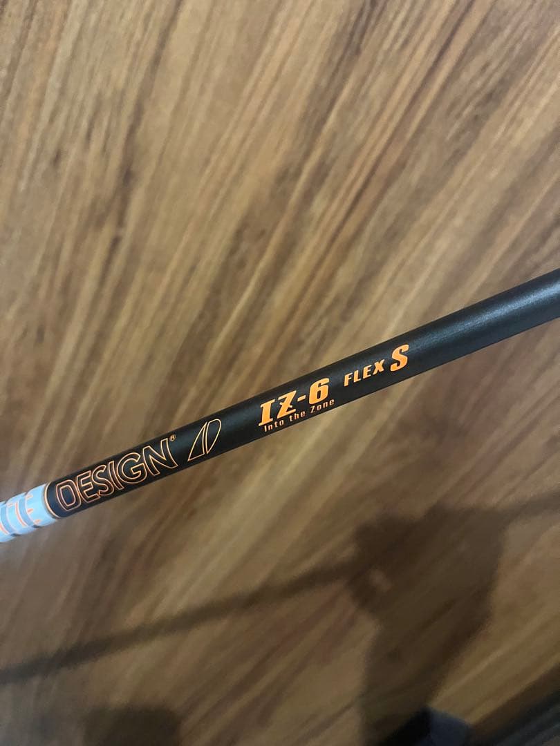 Graphite Design IZ-6 フレックスS ドライバーシャフト