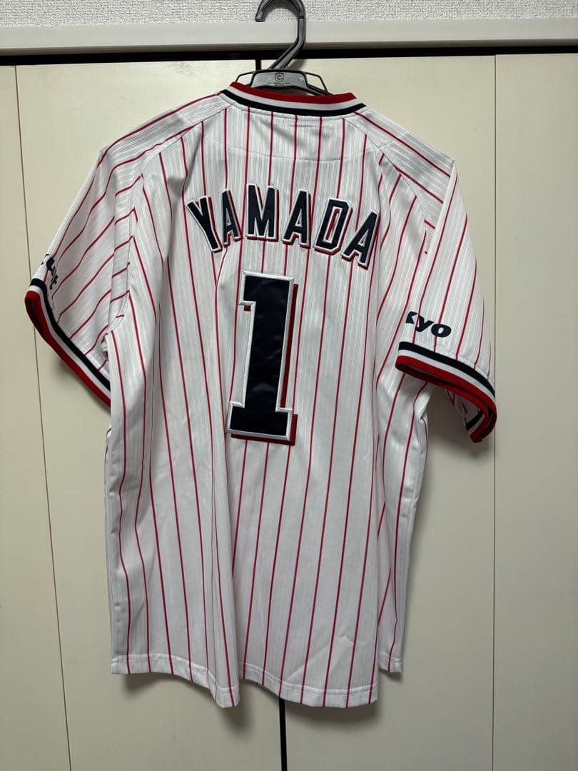 スワローズ 山田選手 ユニフォーム