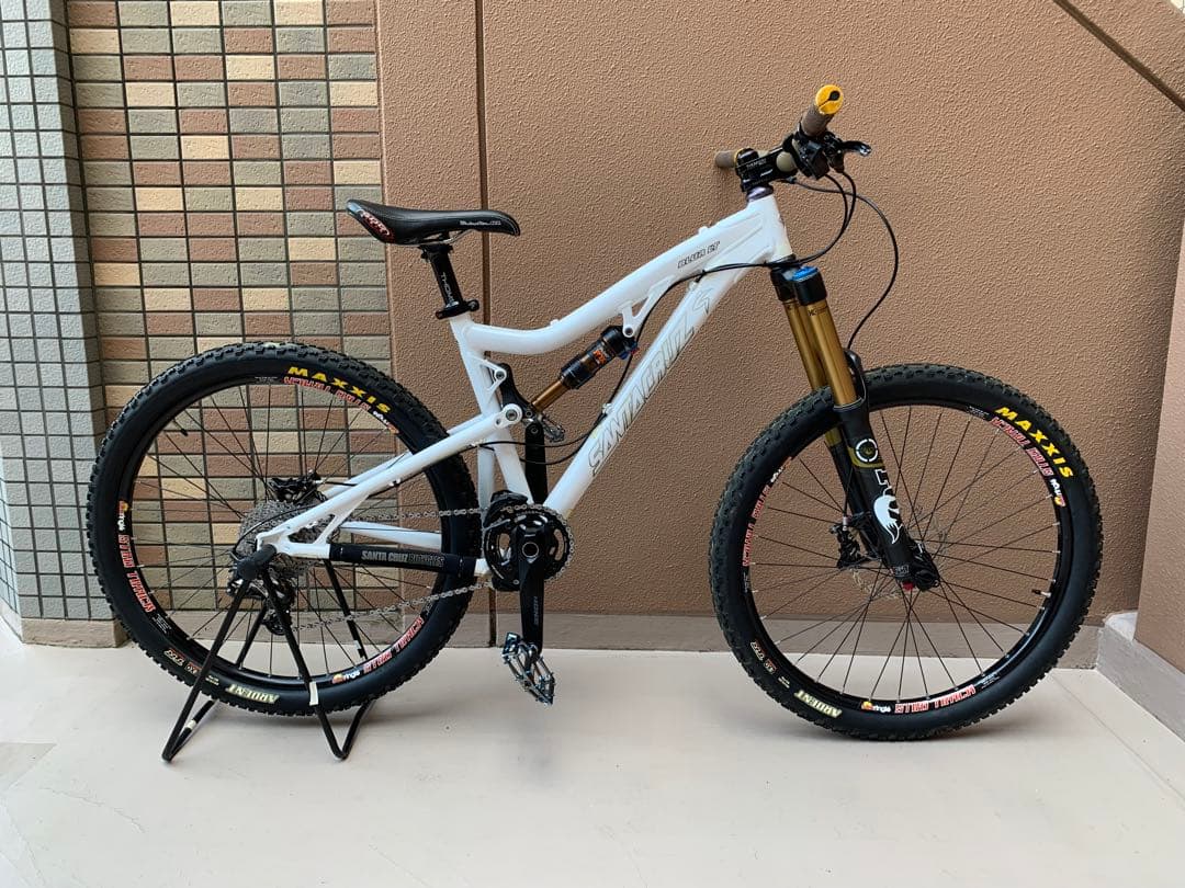 Shiba 　サンタクルーズ　 BLUR LT マウンテンバイク
