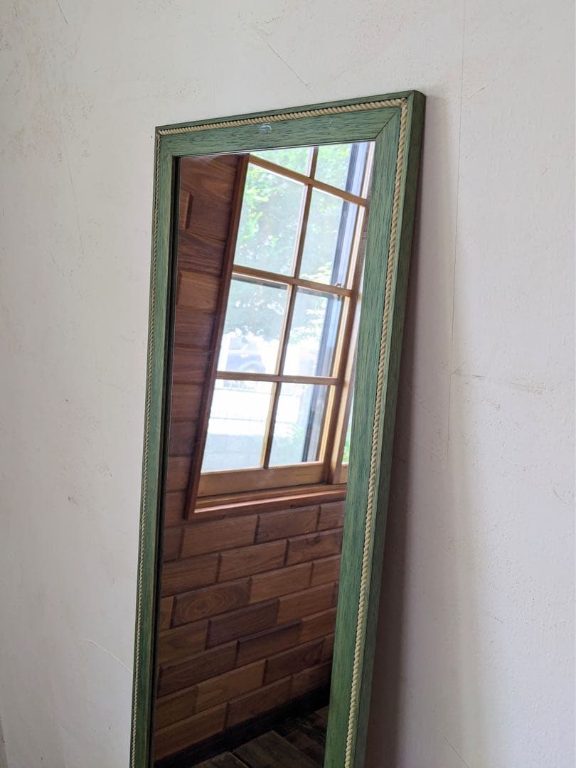 グリーンフレームの姿見　全身鏡　デザインミラー