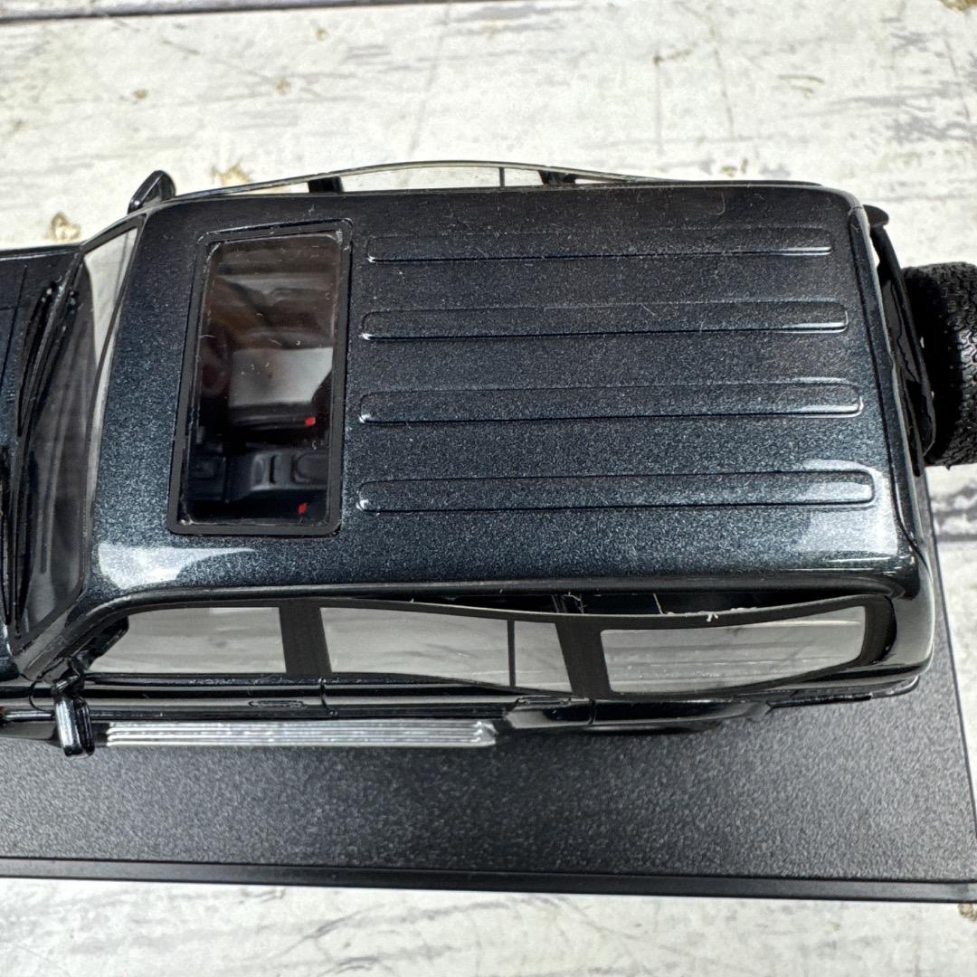 TOYOTA LANDCRUISER 80VX LIMITED ミニカー