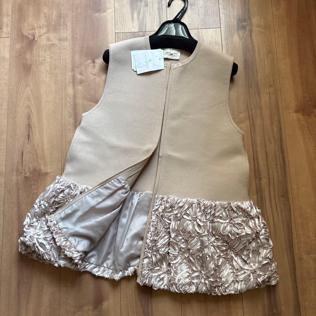 新品　ユナイテッドアローズ 定価¥2万9920円　ベスト　フラワー　ジレ