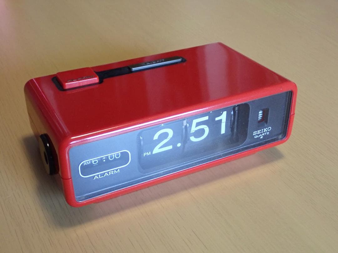 ●値下げ●パタパタ目覚まし時計 SEIKO QN407R アラーム・ライト完動