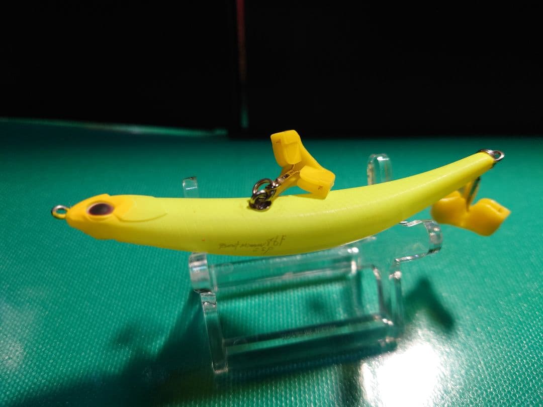 バスルアーいろいろセット売りです ２２コ＋サービスルアー３コ計２５コセット売り。