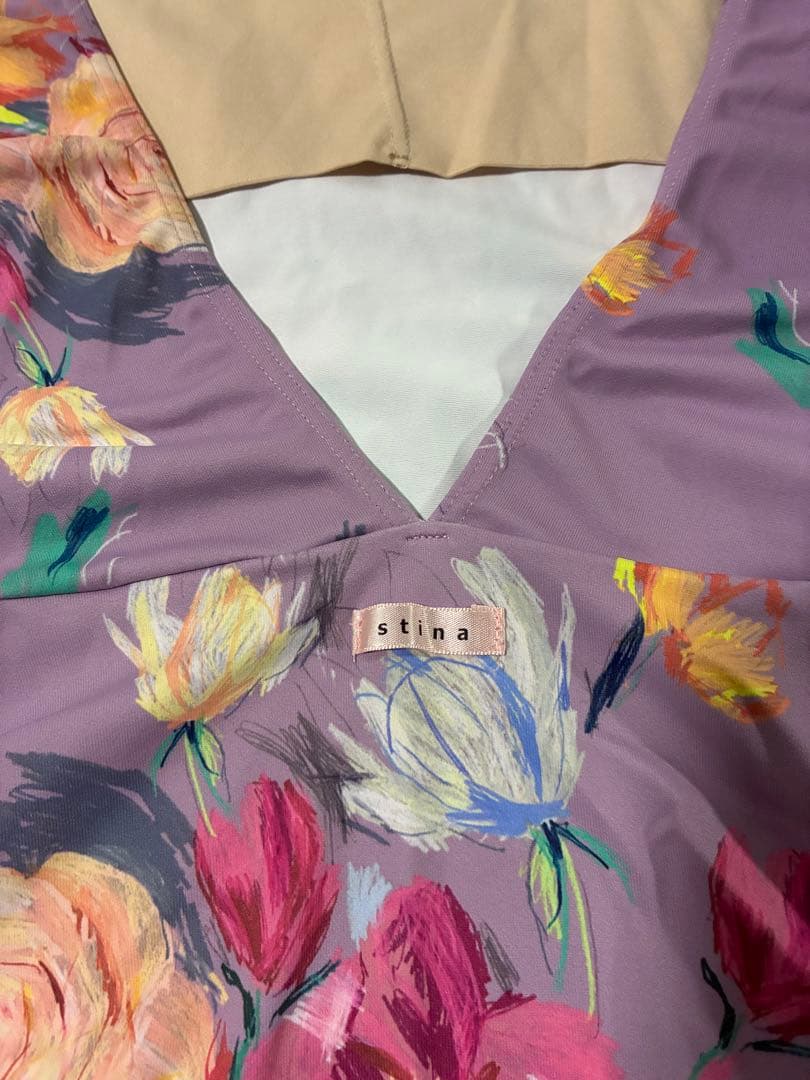 stina スティナ　レオタード　花柄　紫　Lサイズ