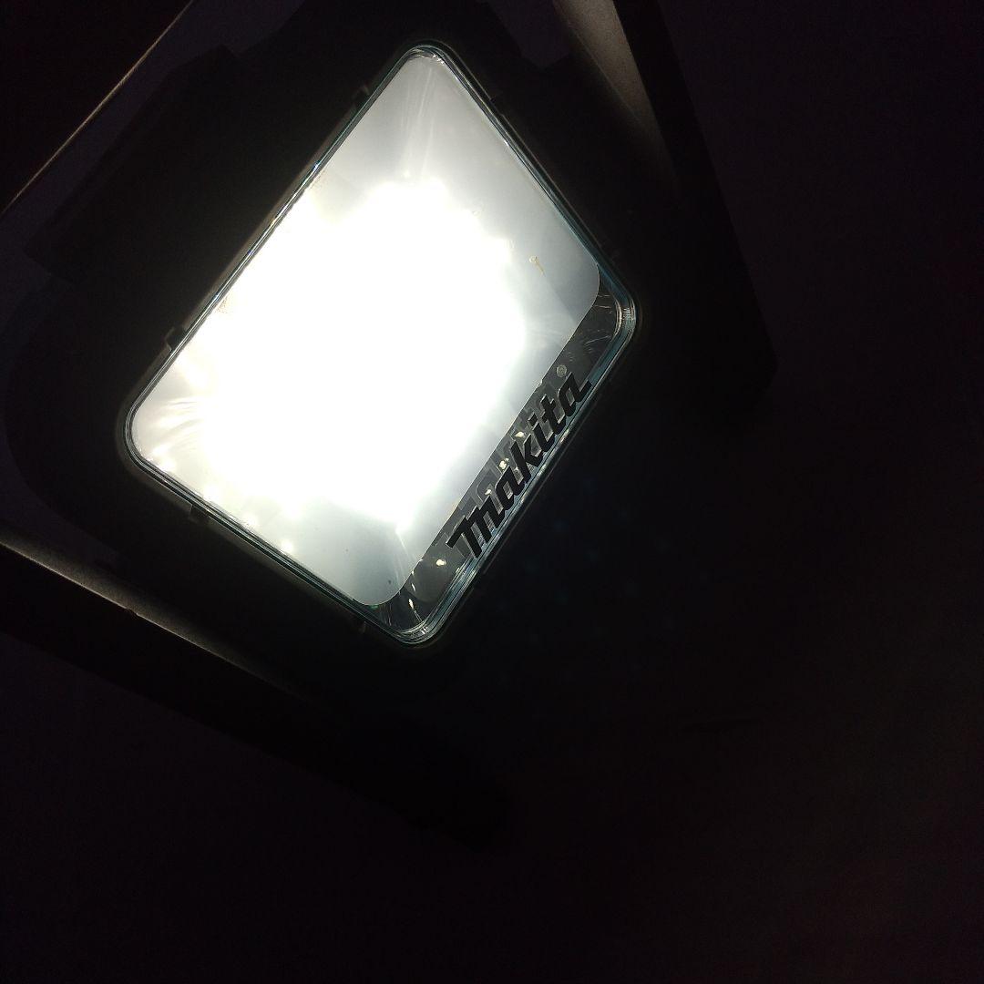 Makita　 LEDライト　ML805 AC電源 充電式14.4/18V