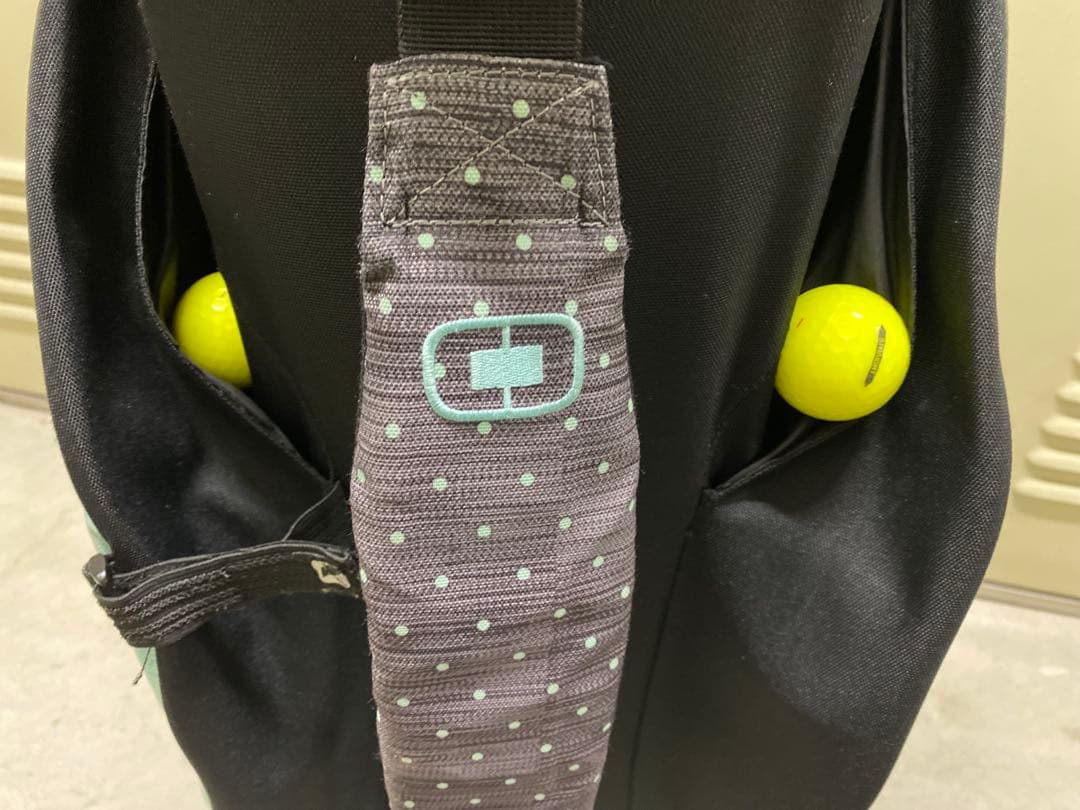 OGIO オッジオの超軽量キャディバッグ　9型14本枠　再々値下げ