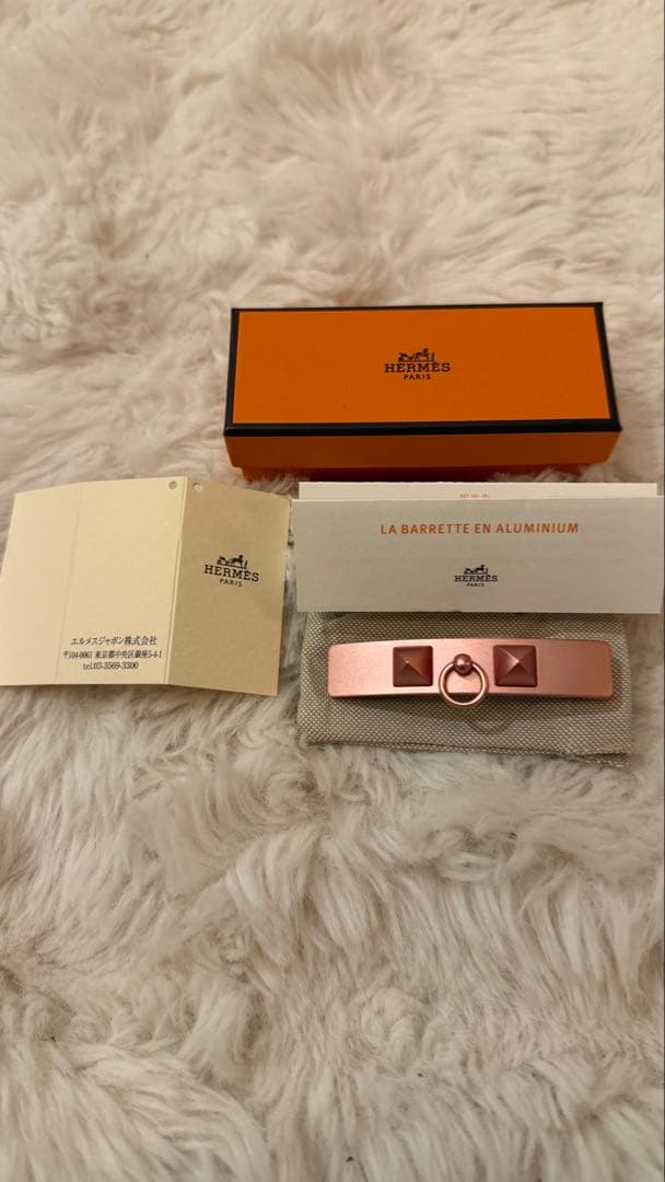 HERMES エルメスへアクセサリーバレッタ カプリス PM