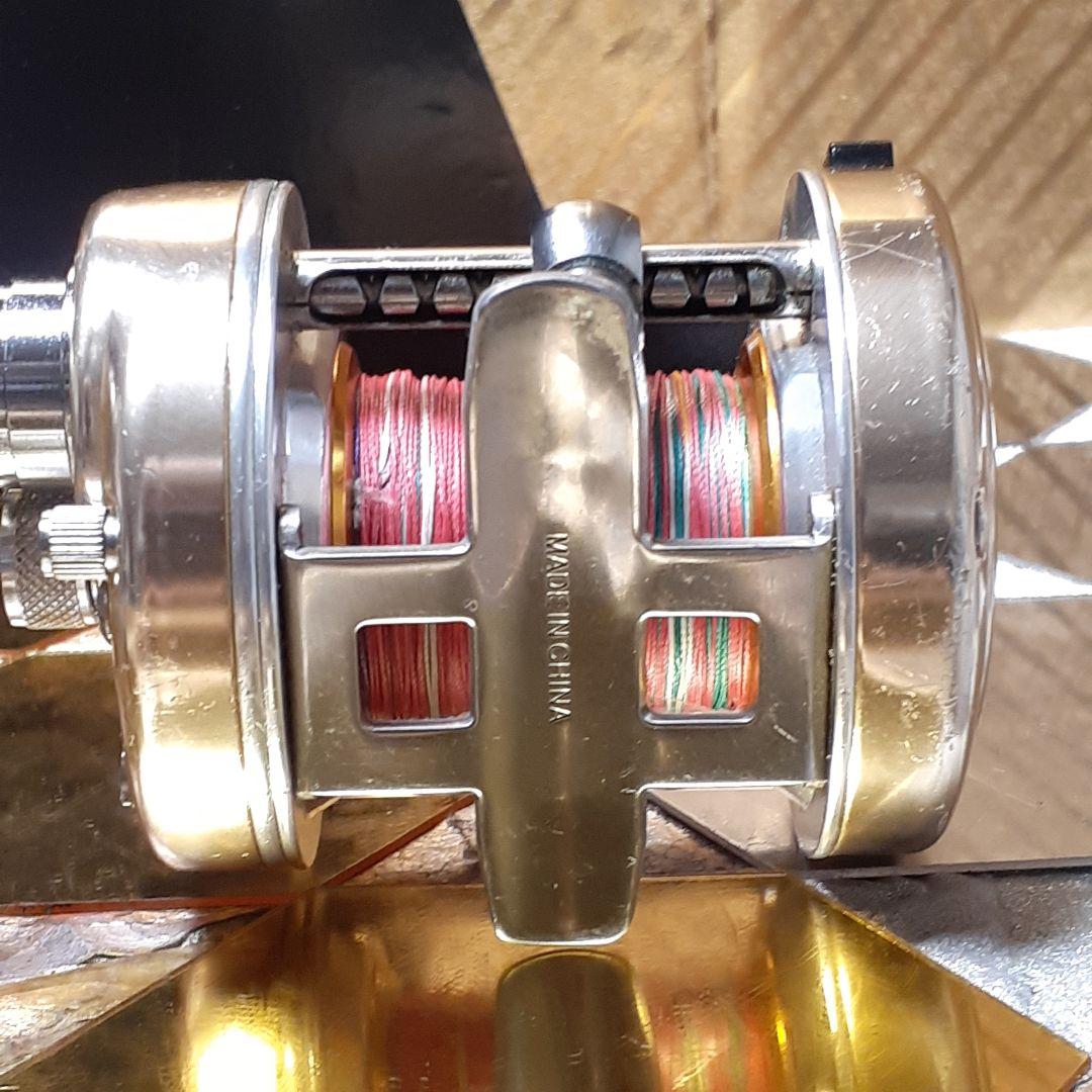 ダイワSEA FIRE 300 ベイトリール 船用 遠投カゴ釣り タイラバ