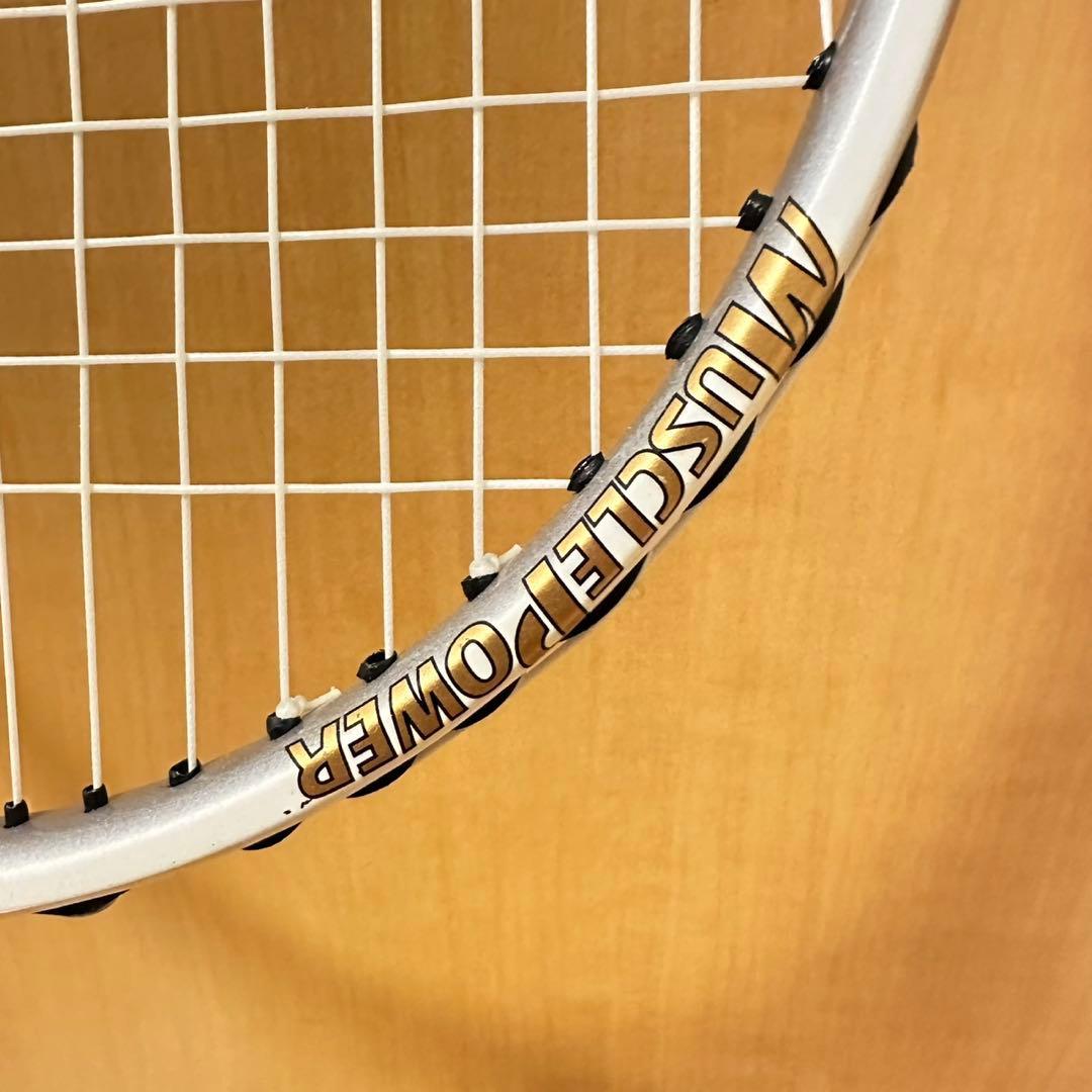希少✨マッスルパワー60✨バドミントンラケット　✨廃盤✨ヨネックス