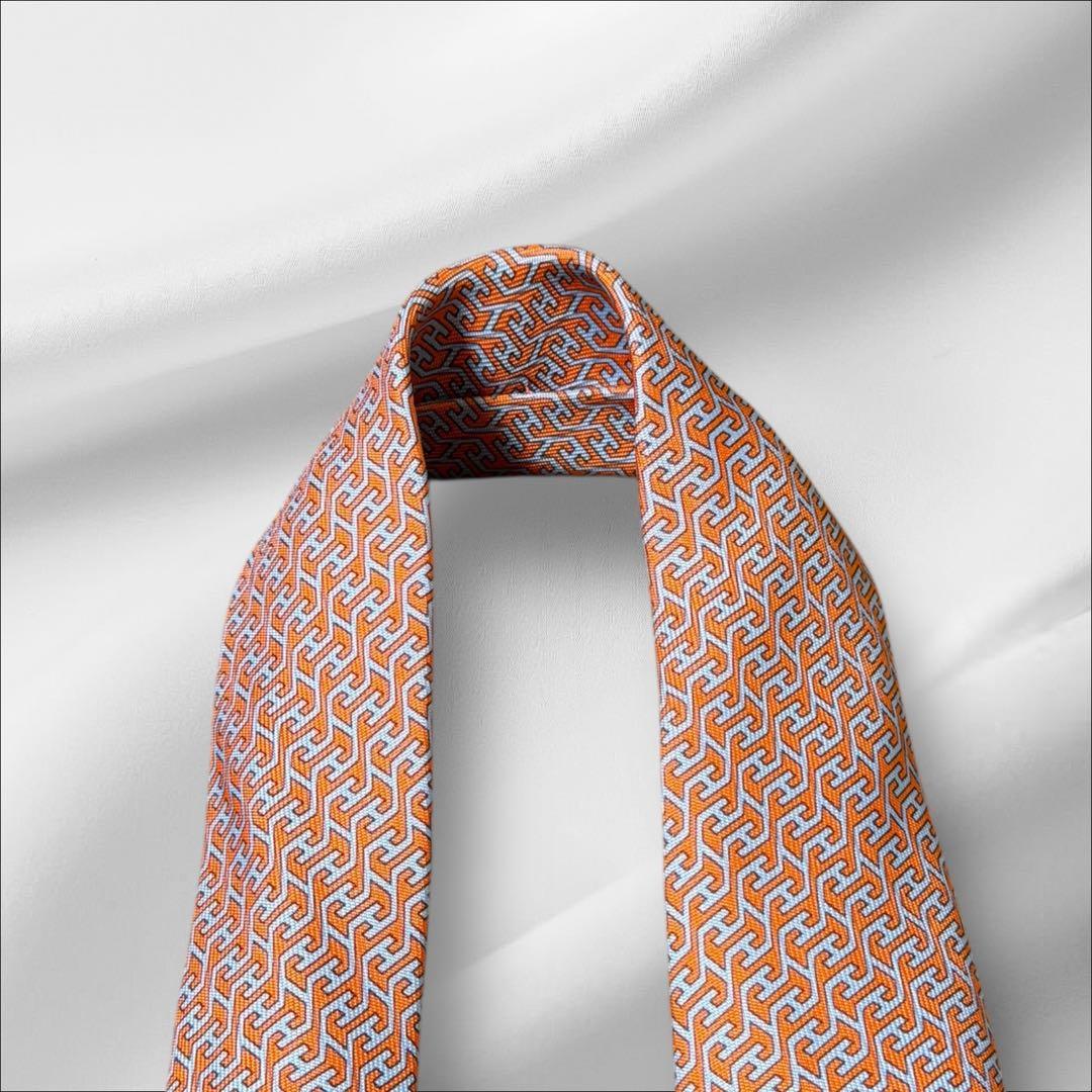 【超美品】エルメス 総柄 H柄 ファソネ オレンジ ホワイト 現行タグ ネクタイ