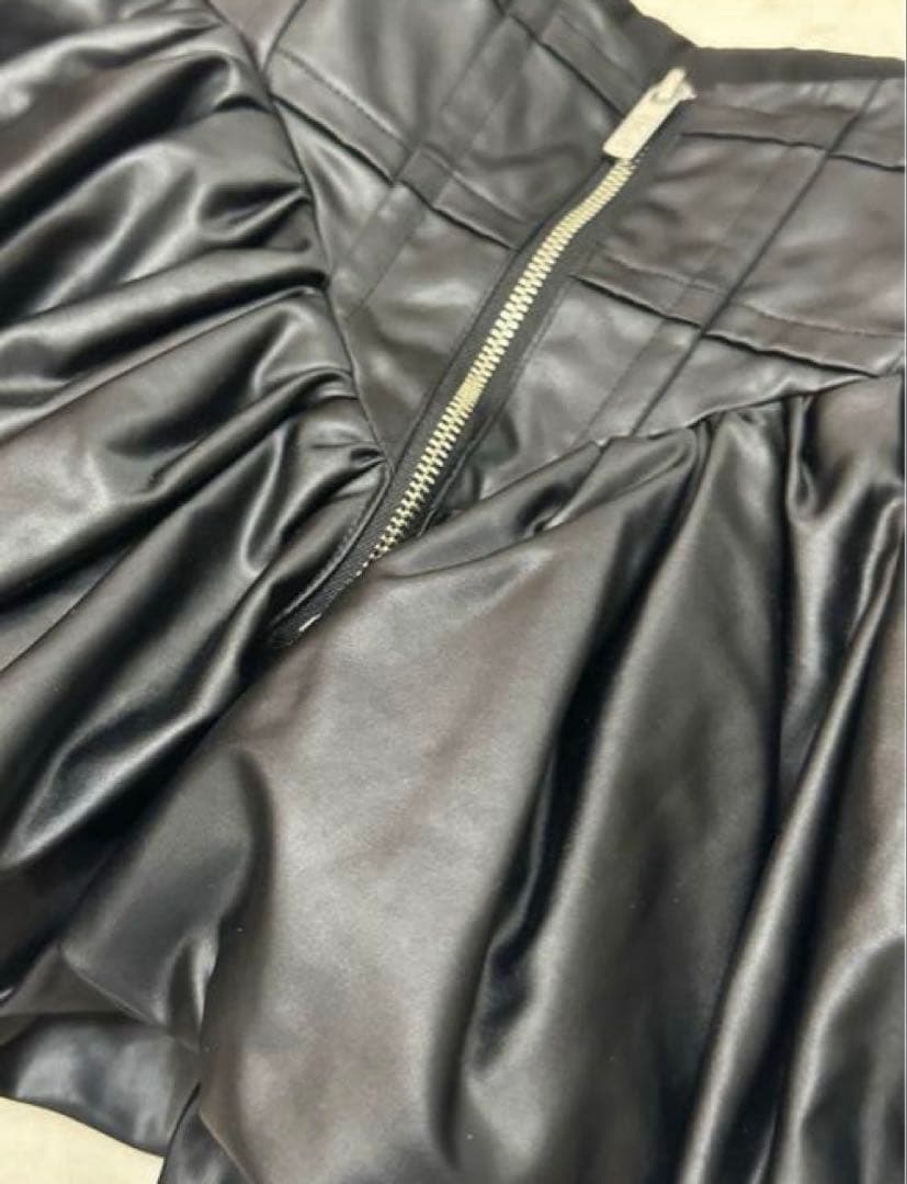 トップス PRANK PROJECT / Balloon Peplum Tunic