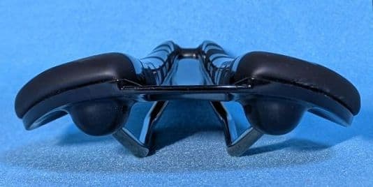 fabric line-s race flat チタンレール　サドル