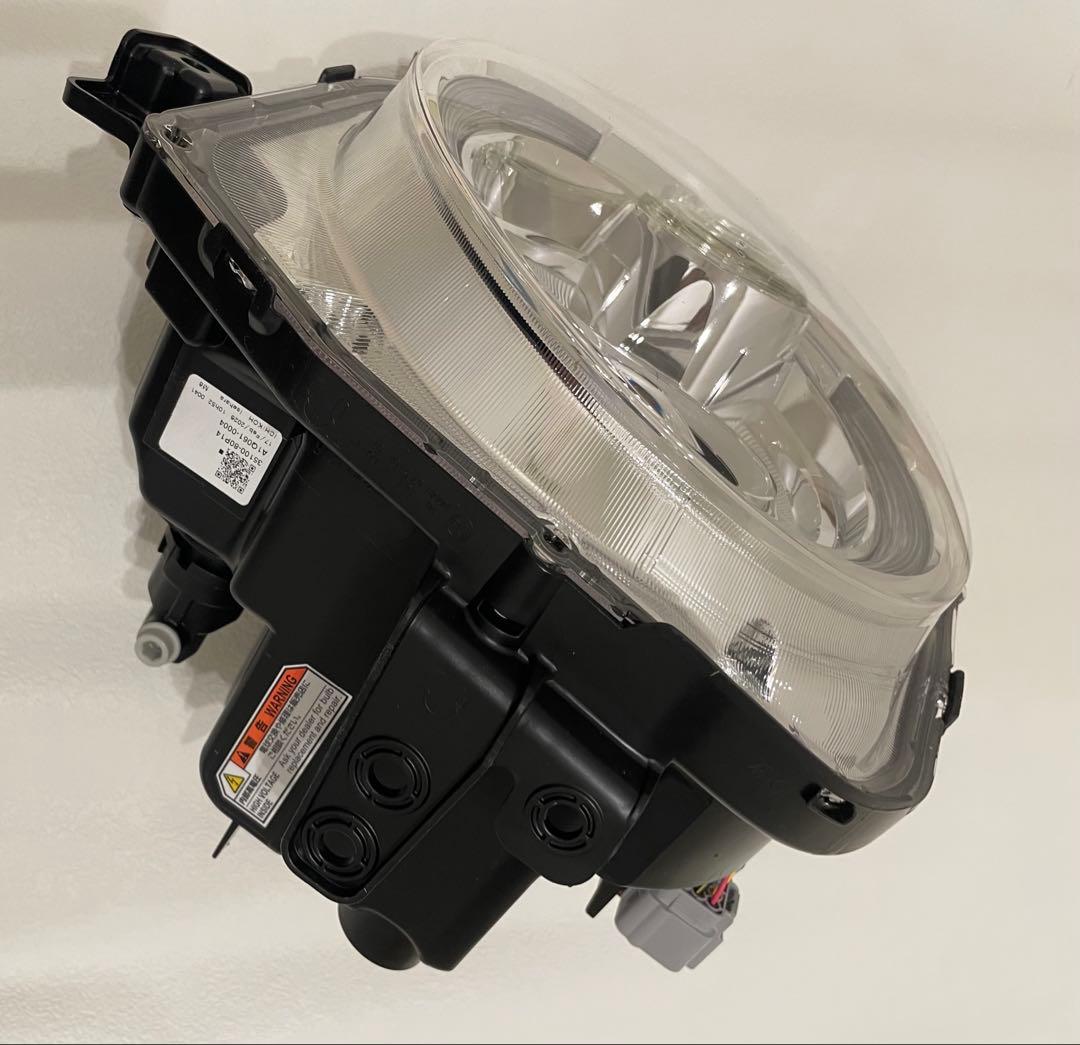 スズキLAPIN/アルトラパンHE33S前期右ヘッドライト HID 美品