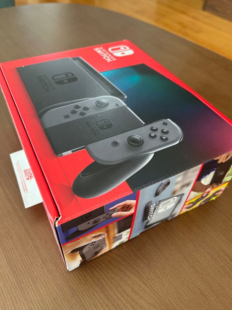 【新品未使用】　Nintendo Switch 本体 グレー Joy-Con付き