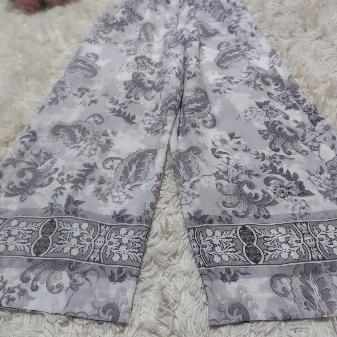 【未使用級♡定価4.6万】グレースコンチネンタル　オーナメントプリントサロペット