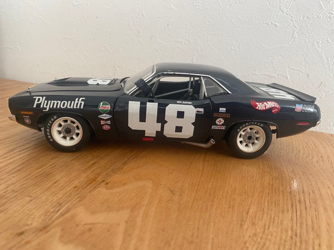 ジャンクACME 1/18 プリムス バラクーダ トランザム 1970 #48