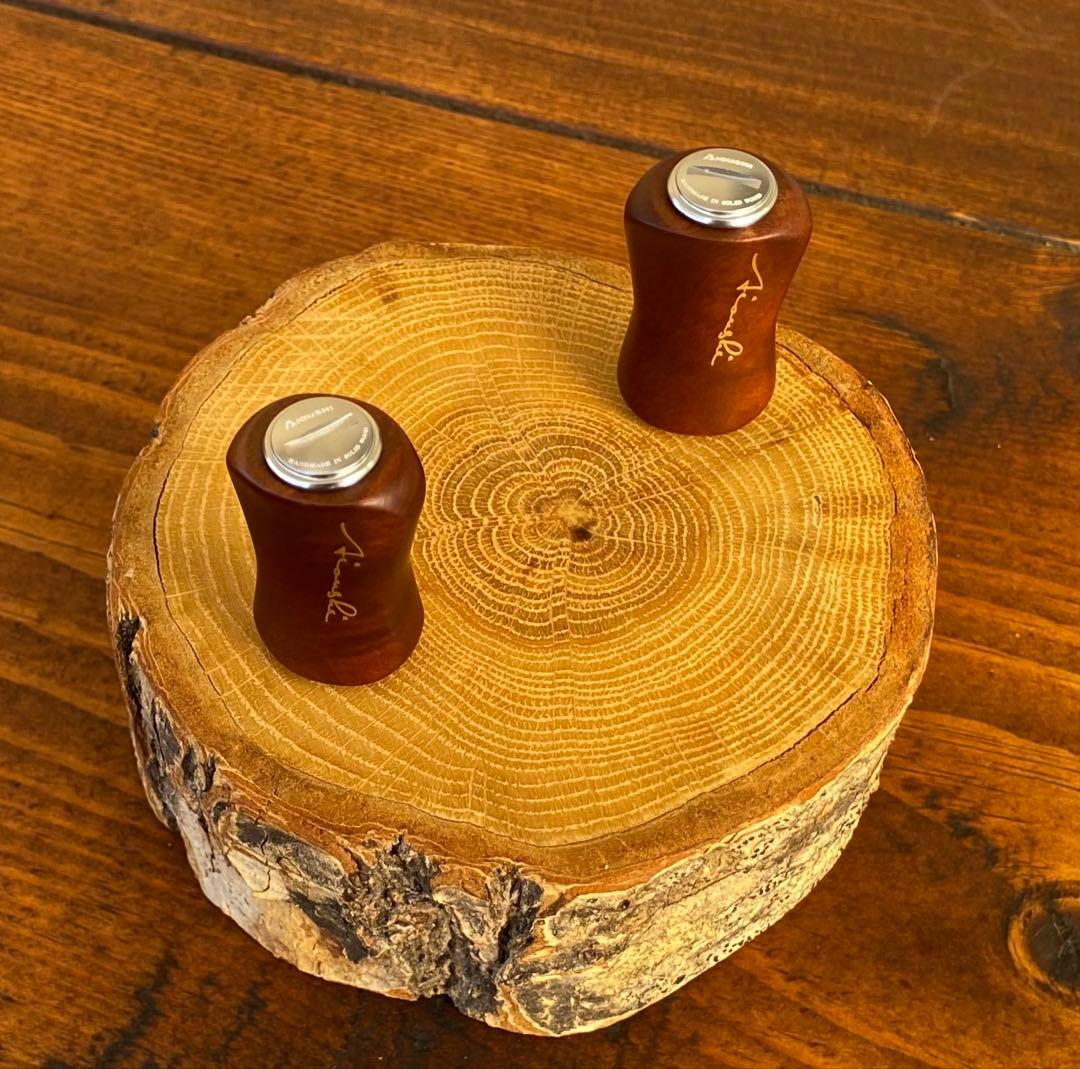 ウッドノブ　ハンドルノブ　未使用　平型　リールカスタムパーツ　ダイワS シマノA