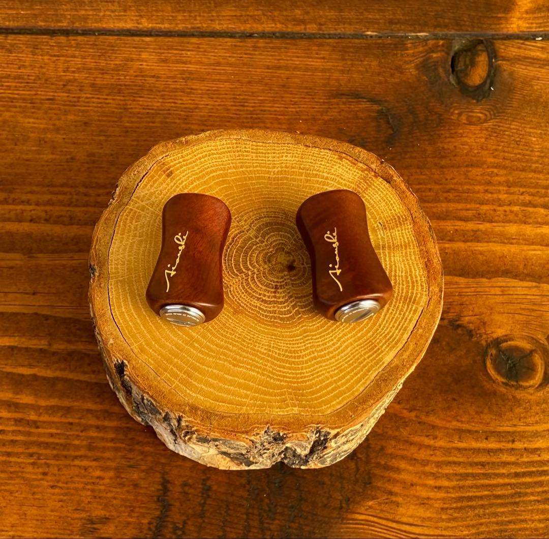 ウッドノブ　ハンドルノブ　未使用　平型　リールカスタムパーツ　ダイワS シマノA