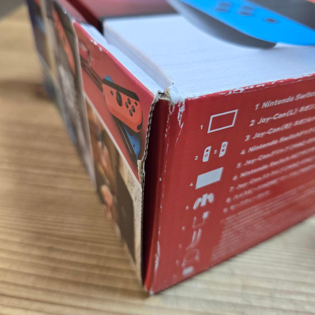 【Nintendo Switch】本体のみ ドック付き