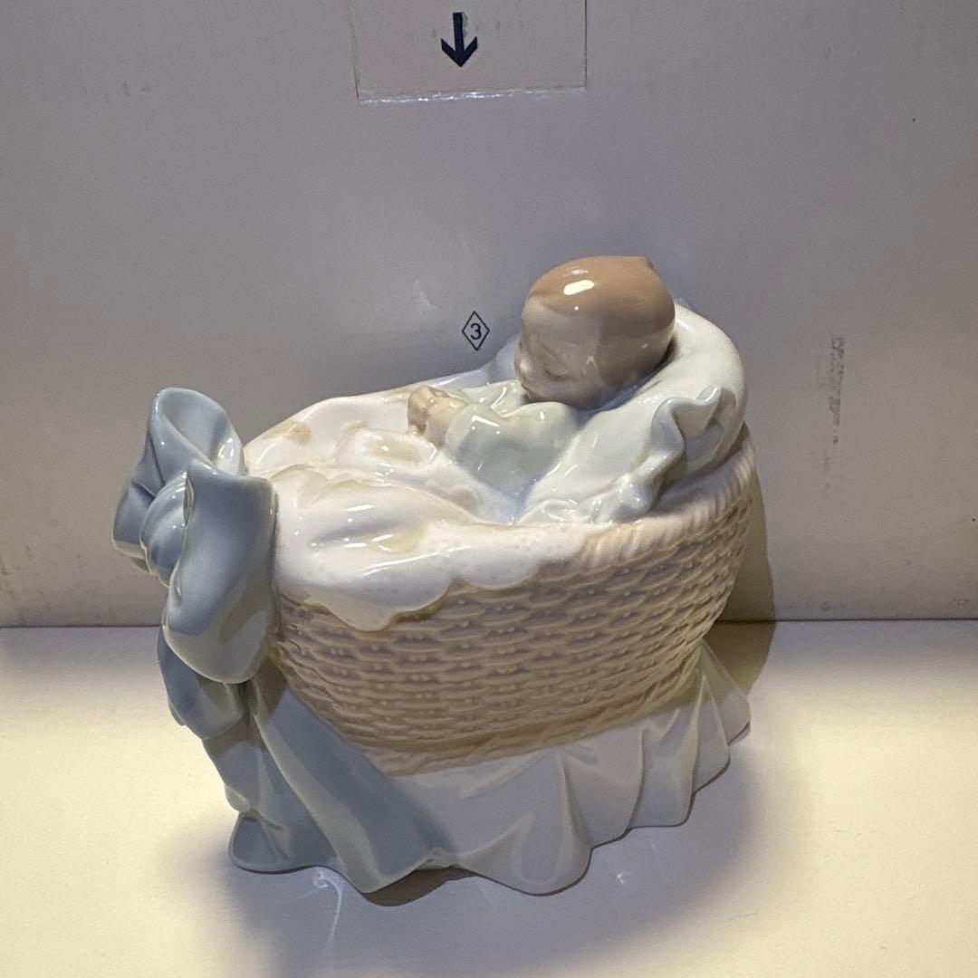 Lladro スイートベイビー　男の子　女の子