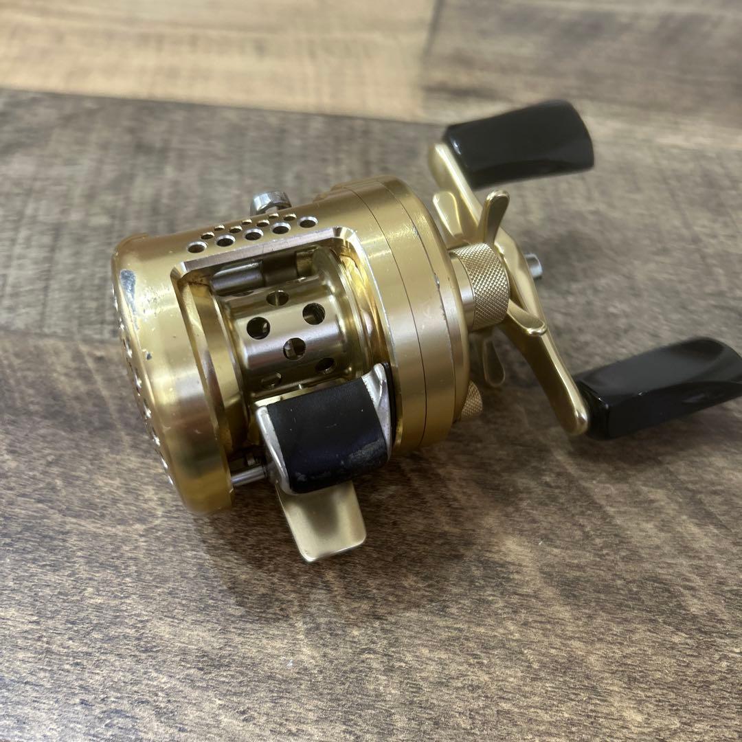 シマノ　カルカッタコンクエスト 50 回転良好です！