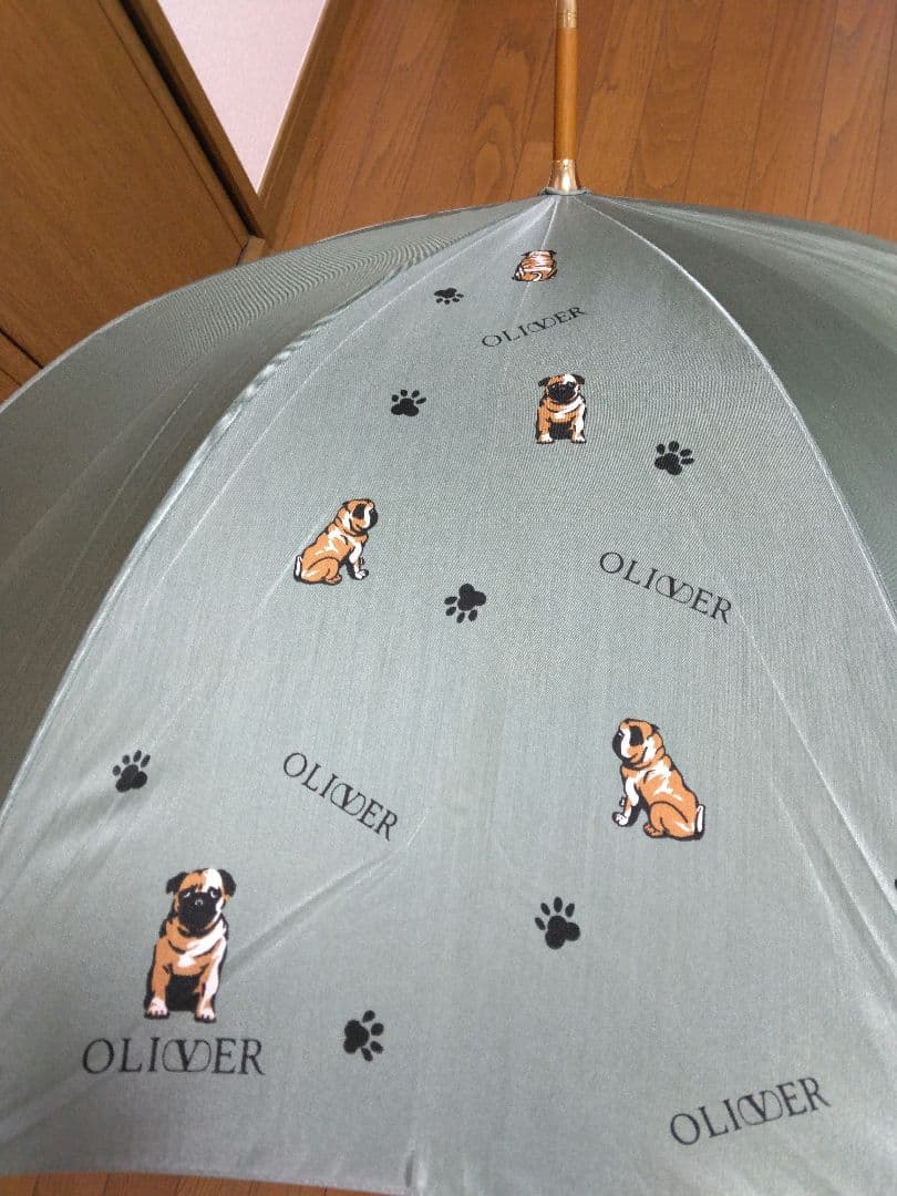 OLIVER 　オリバー　長傘　パグ　犬