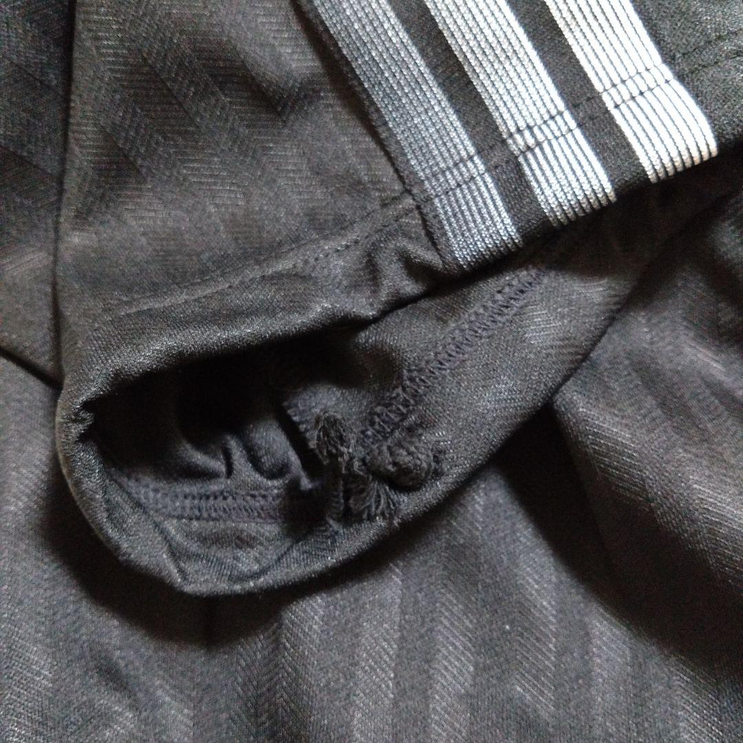 【adidas 】ブラックジャージ上下（サイズ違い）セット
