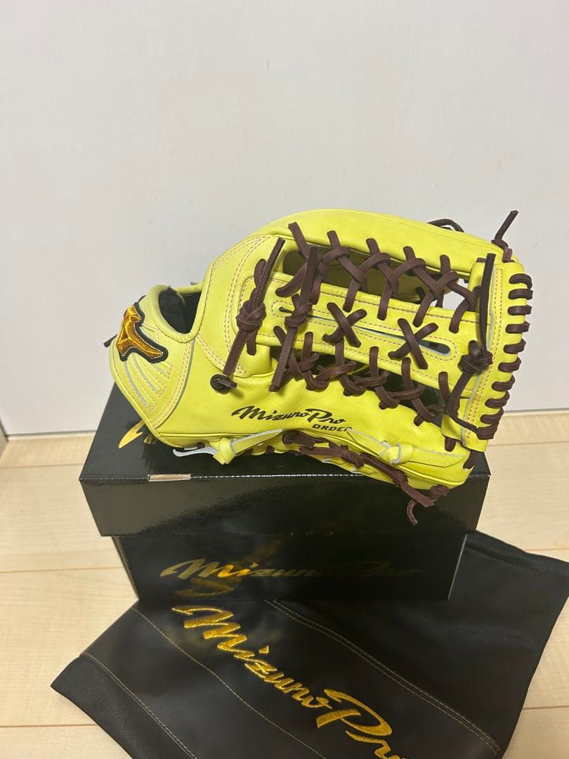 ぱ*ん様 硬式グローブ　ミズノプロ