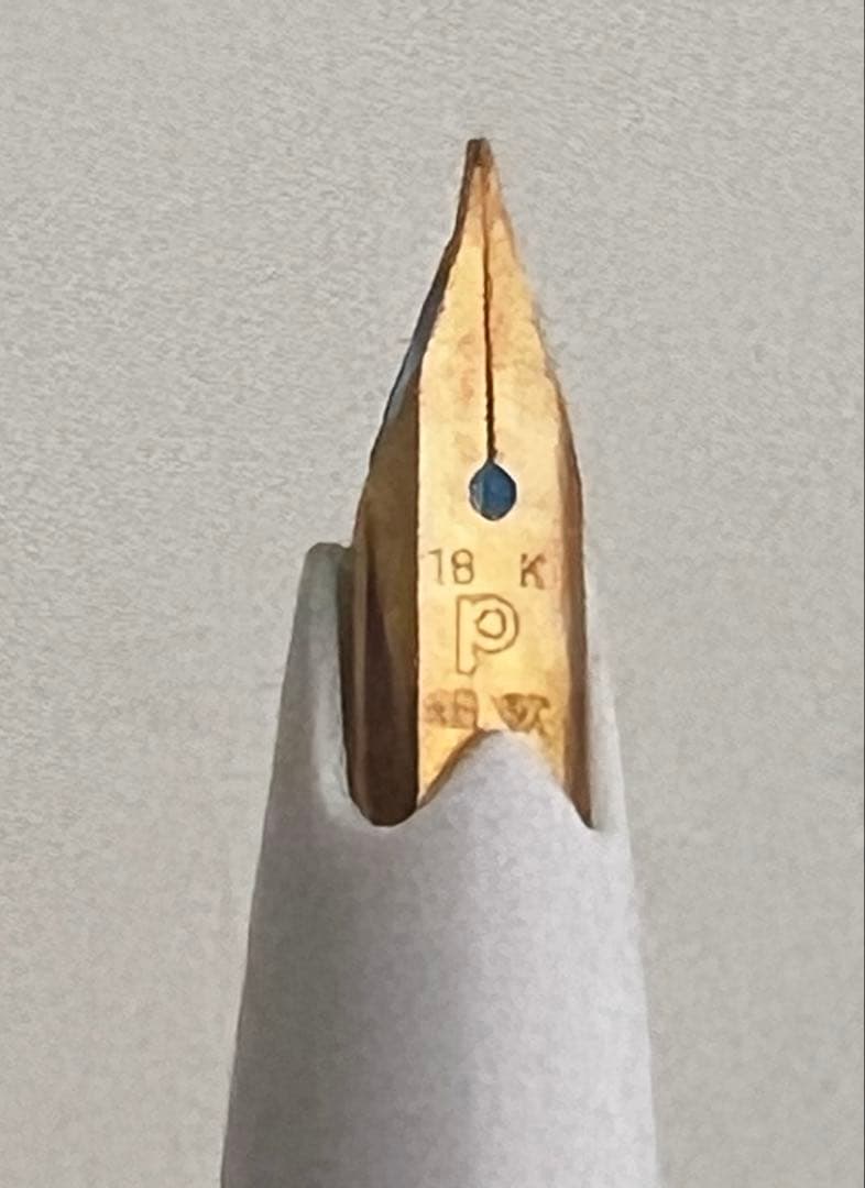 プラチナ万年筆とシャープペンシルのセット 万年筆のペン先は18K 細　軟