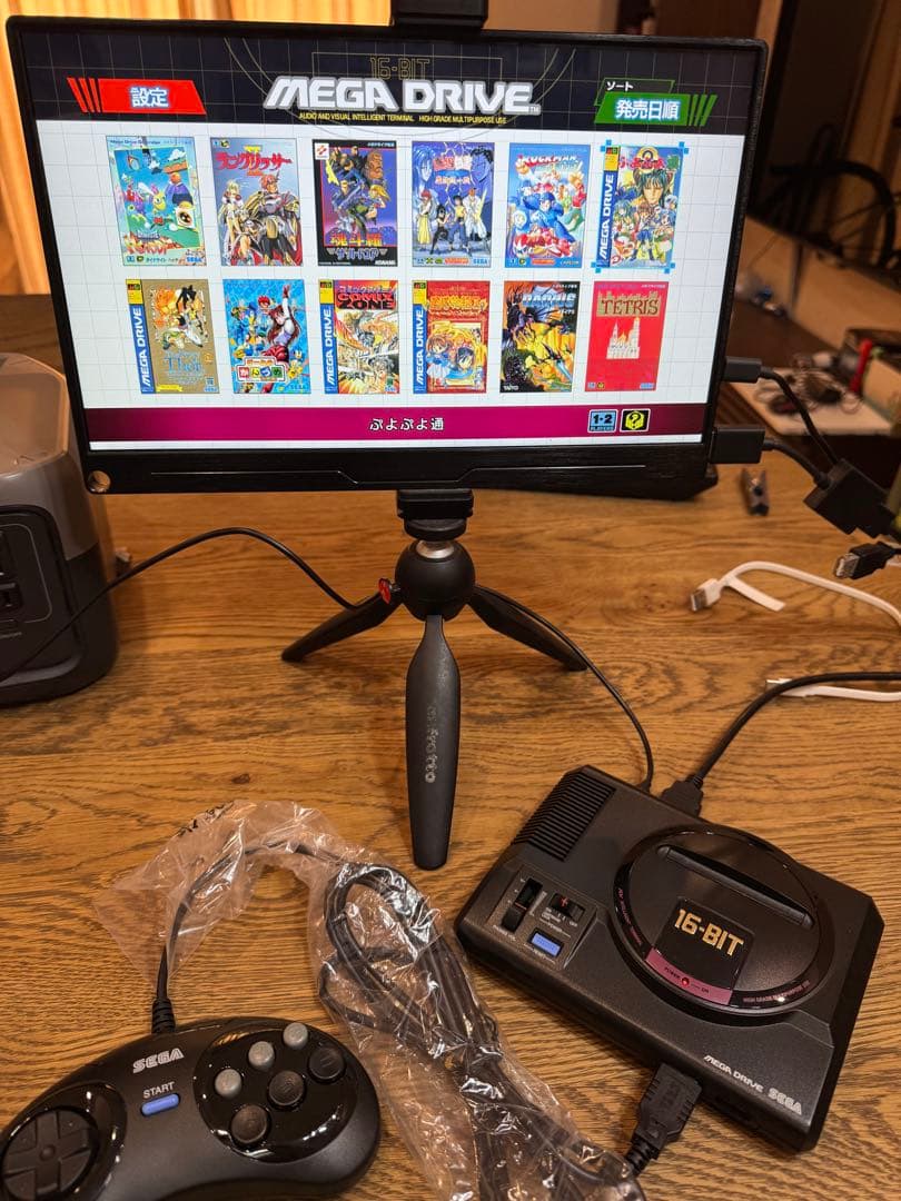 【完品/ケーブル未使用】メガドライブミニW（コントロールパッド2個付）
