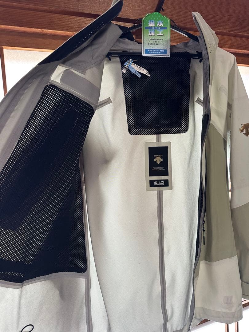 DESCENTEスキーウェア2023-2024モデル 上下セット　Lサイズ