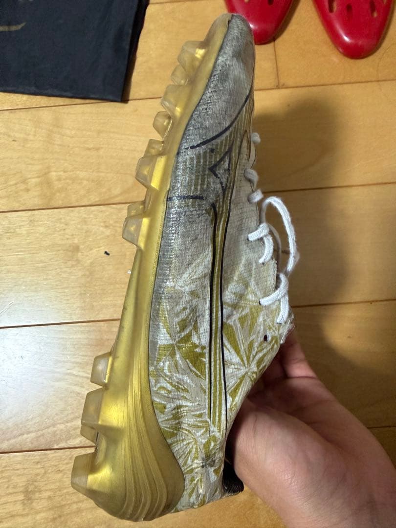 Mizuno アルファジャパン 袋付きシューズキーパー付きスパイク 26.5