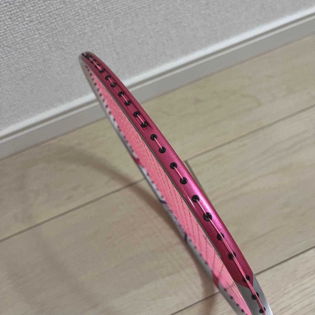 ✨美品✨ヨネックス ARCSABER 3FL バドミントンラケット 白　ピンク