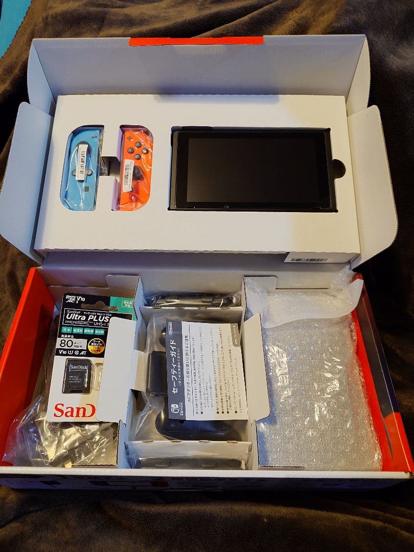 【SDカード付き】Nintendo Switch