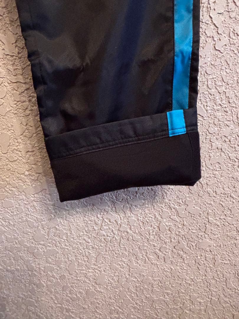 PUMA ウインドブレーカー　140㎝