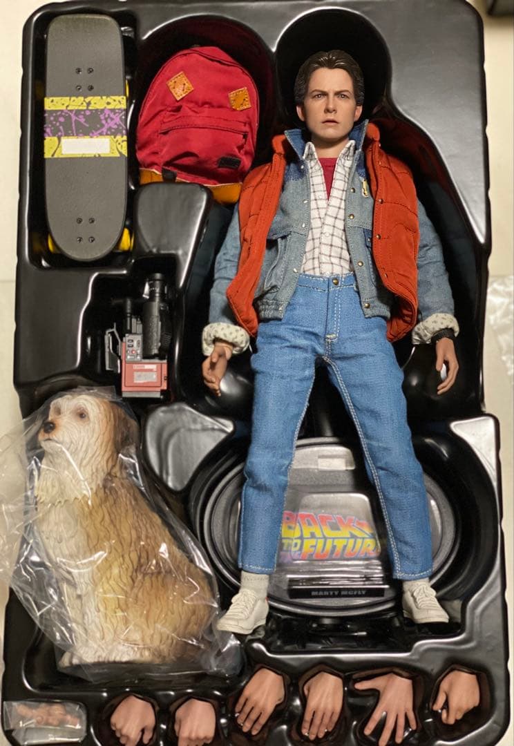 ホットトイズ マーティ・マクフライ バックトゥザフューチャー sf