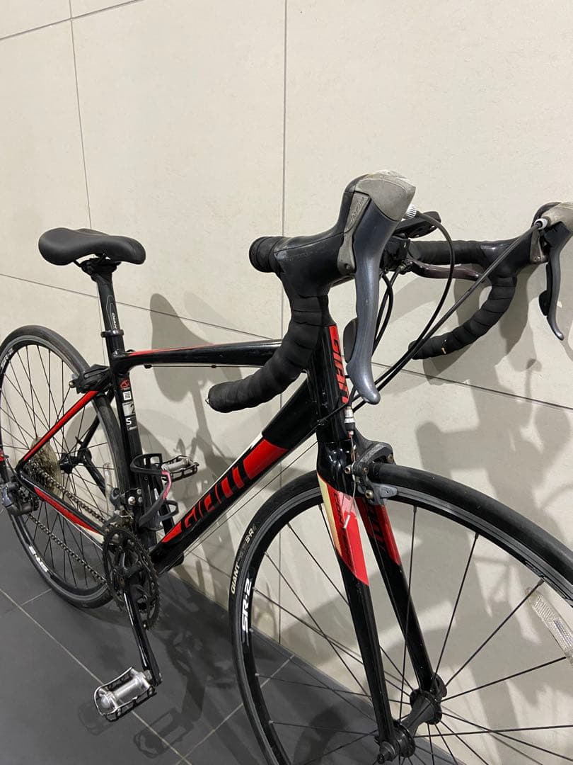 GIANT contend2 ジャイアント　コンテンド2 ロードバイクdefy3