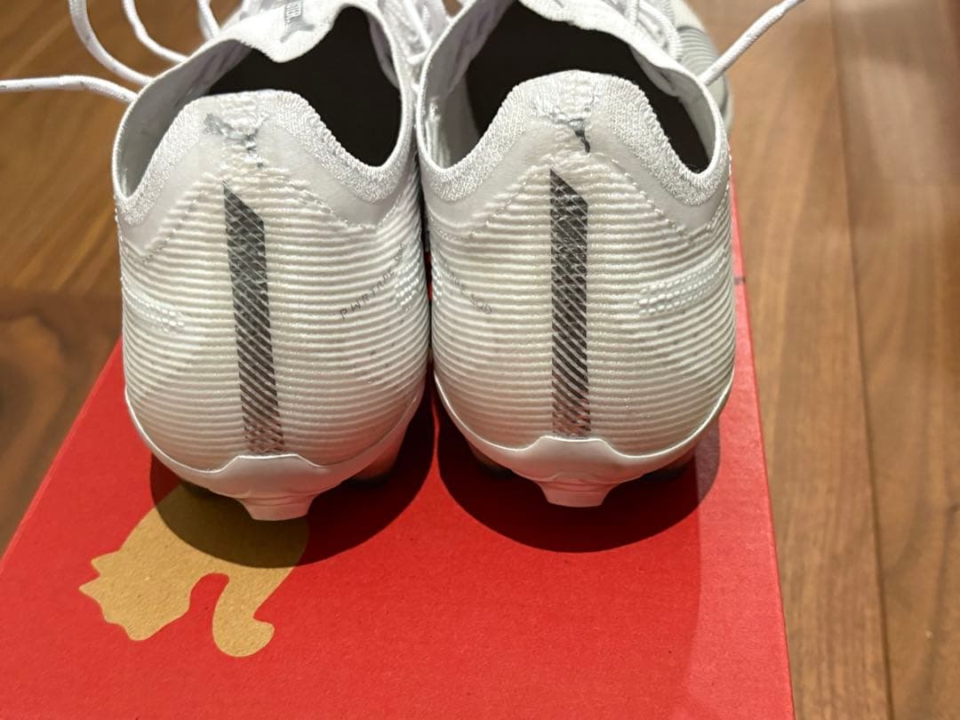 【極美品】PUMA ウルトラ 5 アルティメット HG/AG 27cm 納品書付