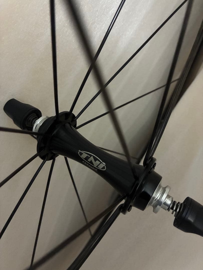 TNI カーボンホイール フロント 60mm 700c