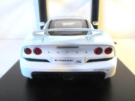 やまごんさん専用 AUTOart (1/18) ロータス Exige S