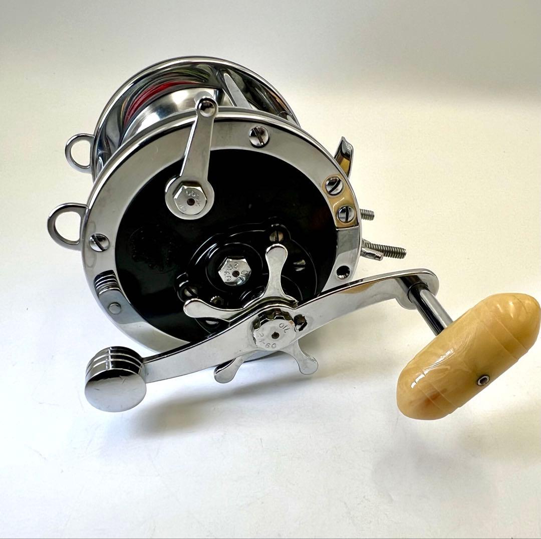 ペン PENN SENATOR 113 4/0 中型両軸リール