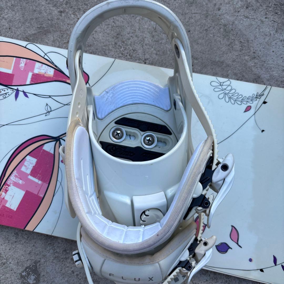 FLUX 花柄ビンディング ホワイト