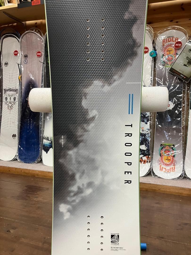 【新品】25-26 NEVER SUMMER TROOPER 151