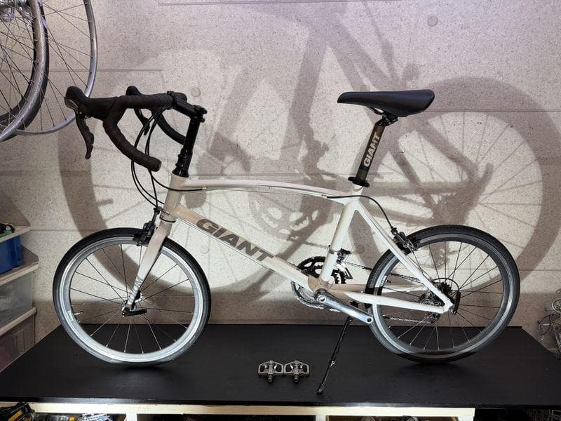 GIANT IDIOM ULTEGRA M ドロップハンドル　20インチ